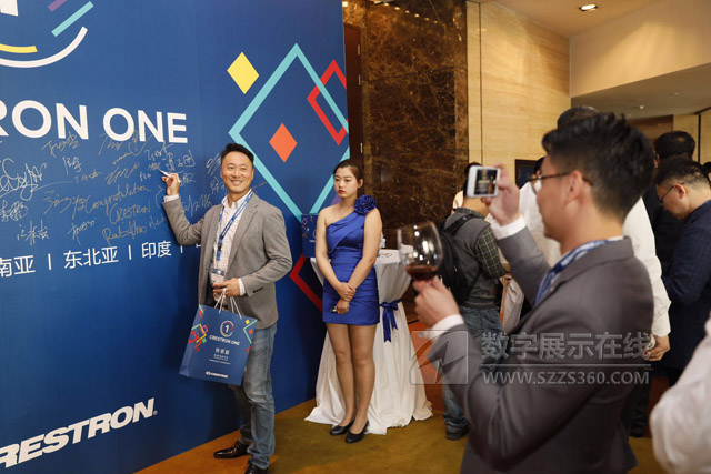 һ_ǻδƪ¡˼Crestron Oneʢھe